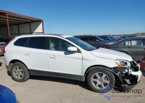 2012 Volvo Xc60 3.2/3.2 Platinum/3.2 Premier/3.2 Premier Plus z USA, uszkodzony, nr VIN YV4952DL7C2303064